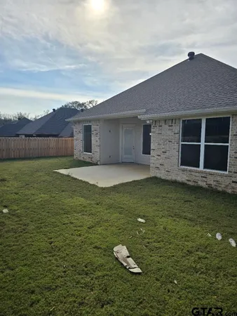 $359,800 | 905 Alex Drive, Whitehouse, TX 75791