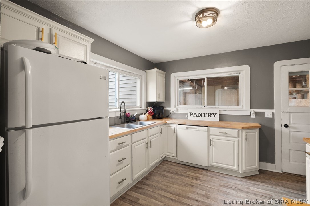 1610 Highway 64 Ramsey, IN 47166 - Photo 11 of 49