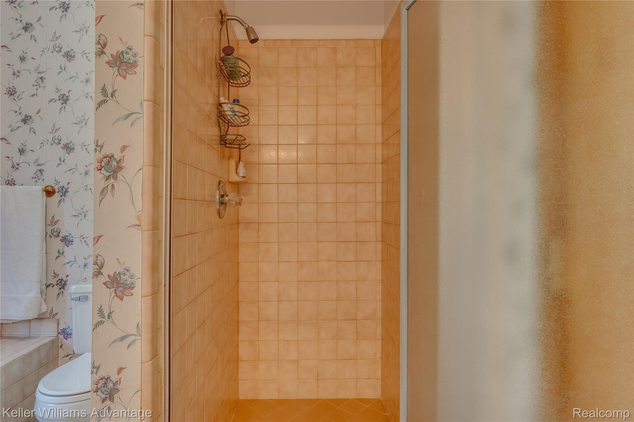41274 Beacon Road Novi, MI 48375 - Photo 37 of 48 41274 Beacon-1-46.jpg