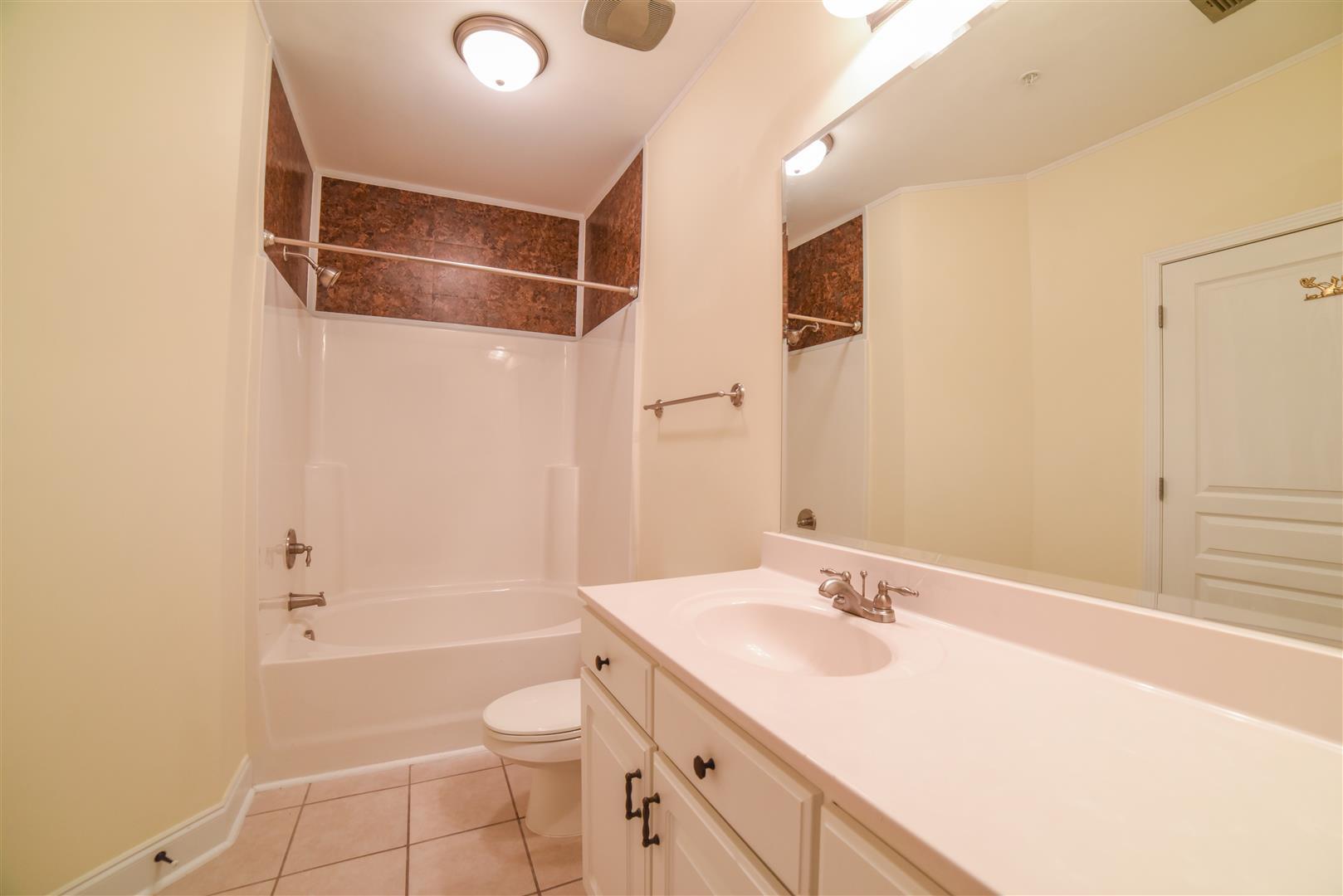 1717 Basildon Road Mount Pleasant, SC 29466 - Photo 14 of 21 14 (Large)