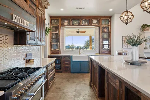 $1,099,999 | 14346 Quail Lane, Terrell, TX 75160