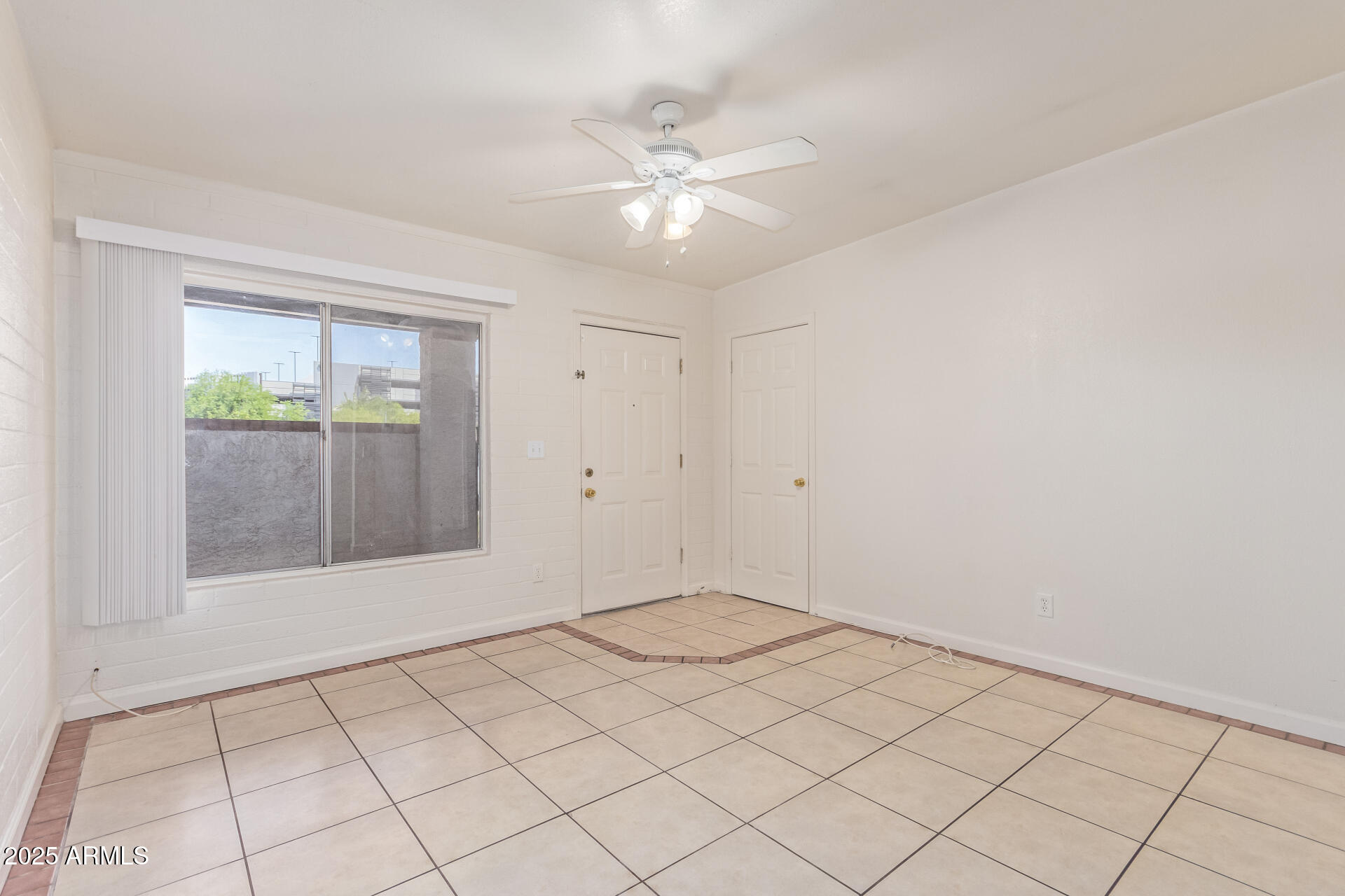 1343 West 3rd Street, Unit 1 Tempe, AZ 85281 - Photo 3 of 20 11-3rd