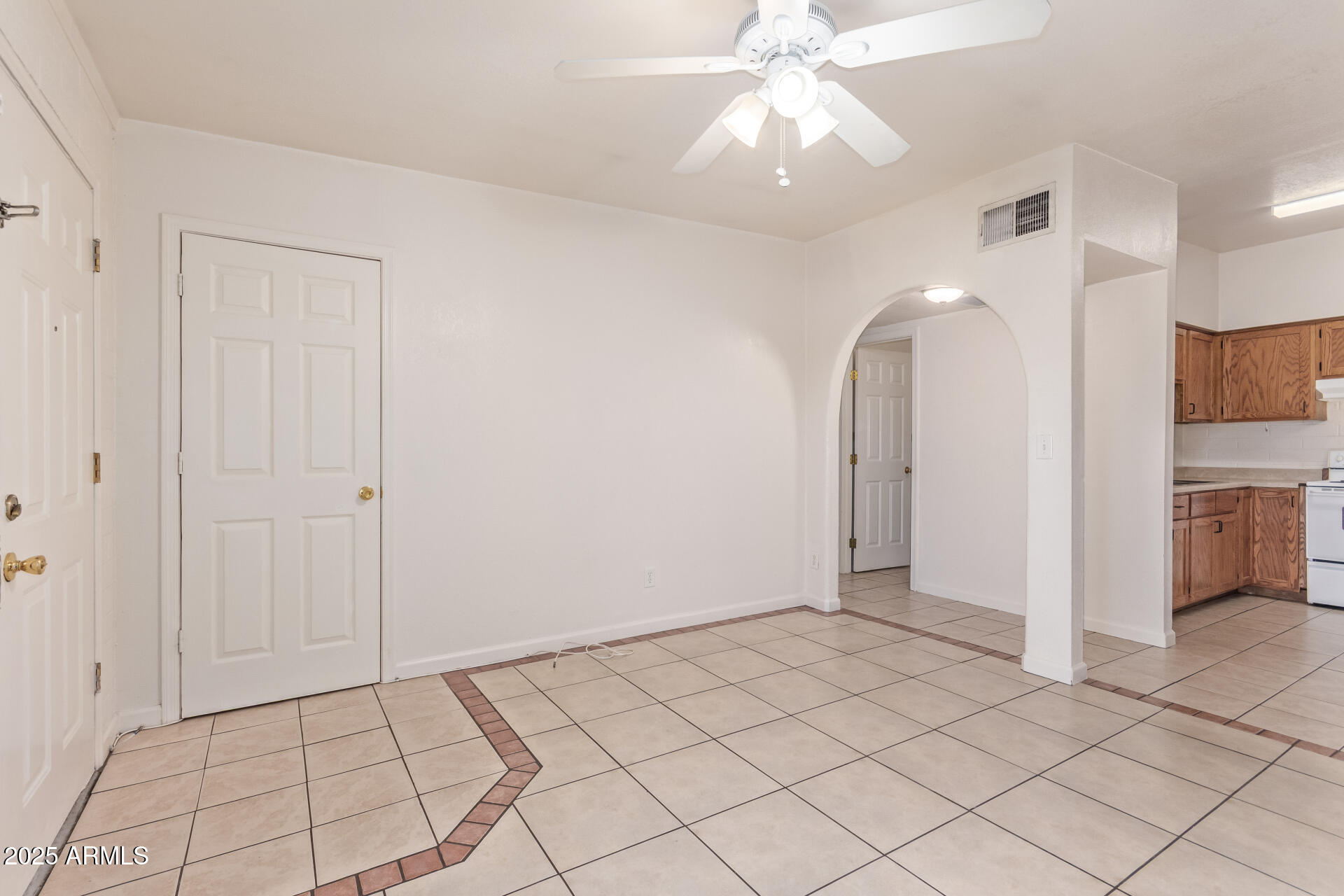 1343 West 3rd Street, Unit 1 Tempe, AZ 85281 - Photo 6 of 20 14-3rd