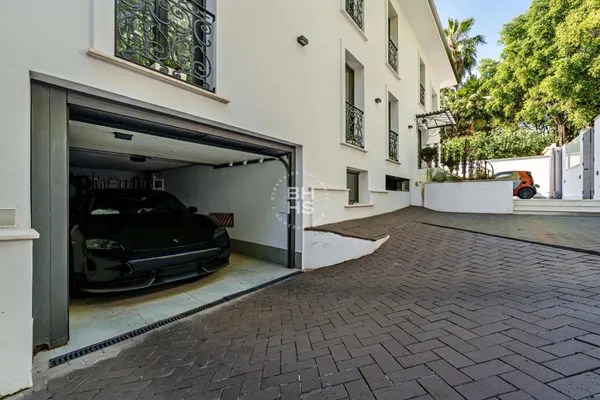 a view of car parked in front of building