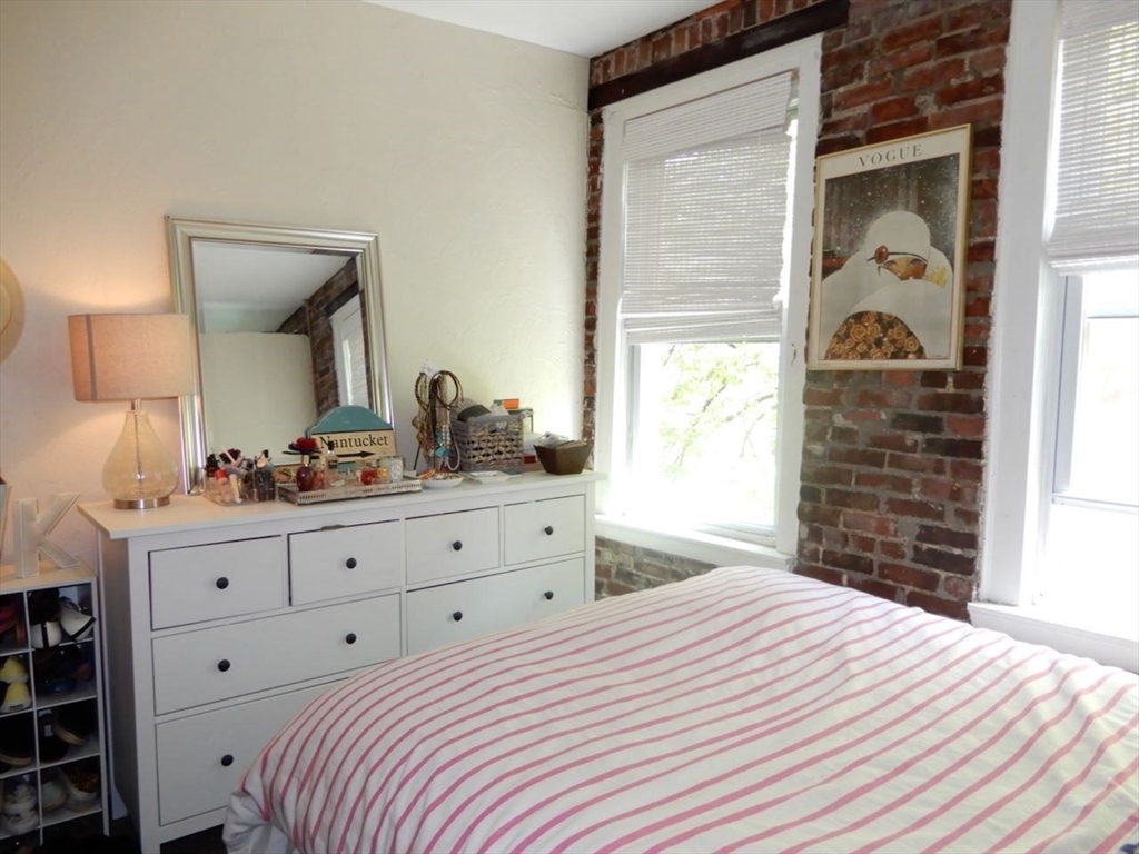 274 Cambridge, Unit 4 Boston, MA 02114 - Photo 8 of 12