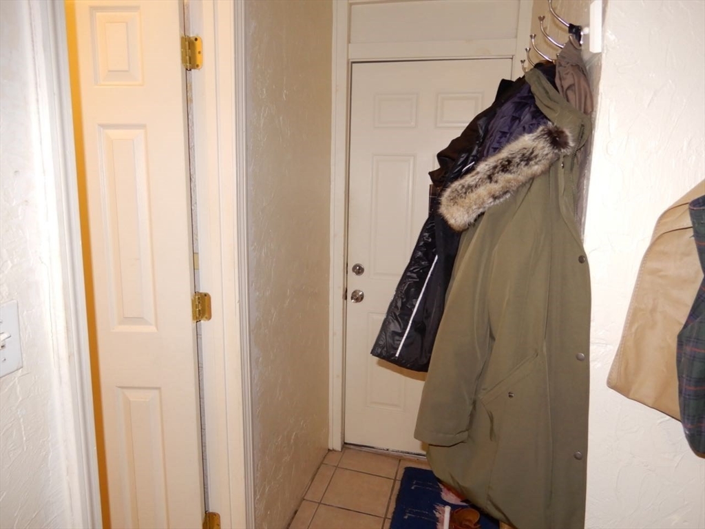 274 Cambridge, Unit 4 Boston, MA 02114 - Photo 9 of 12