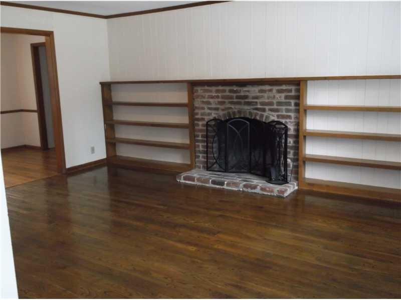 201 Harmony Road Carmel, IN 46032 - Photo 4 of 11 Gallery Image 4