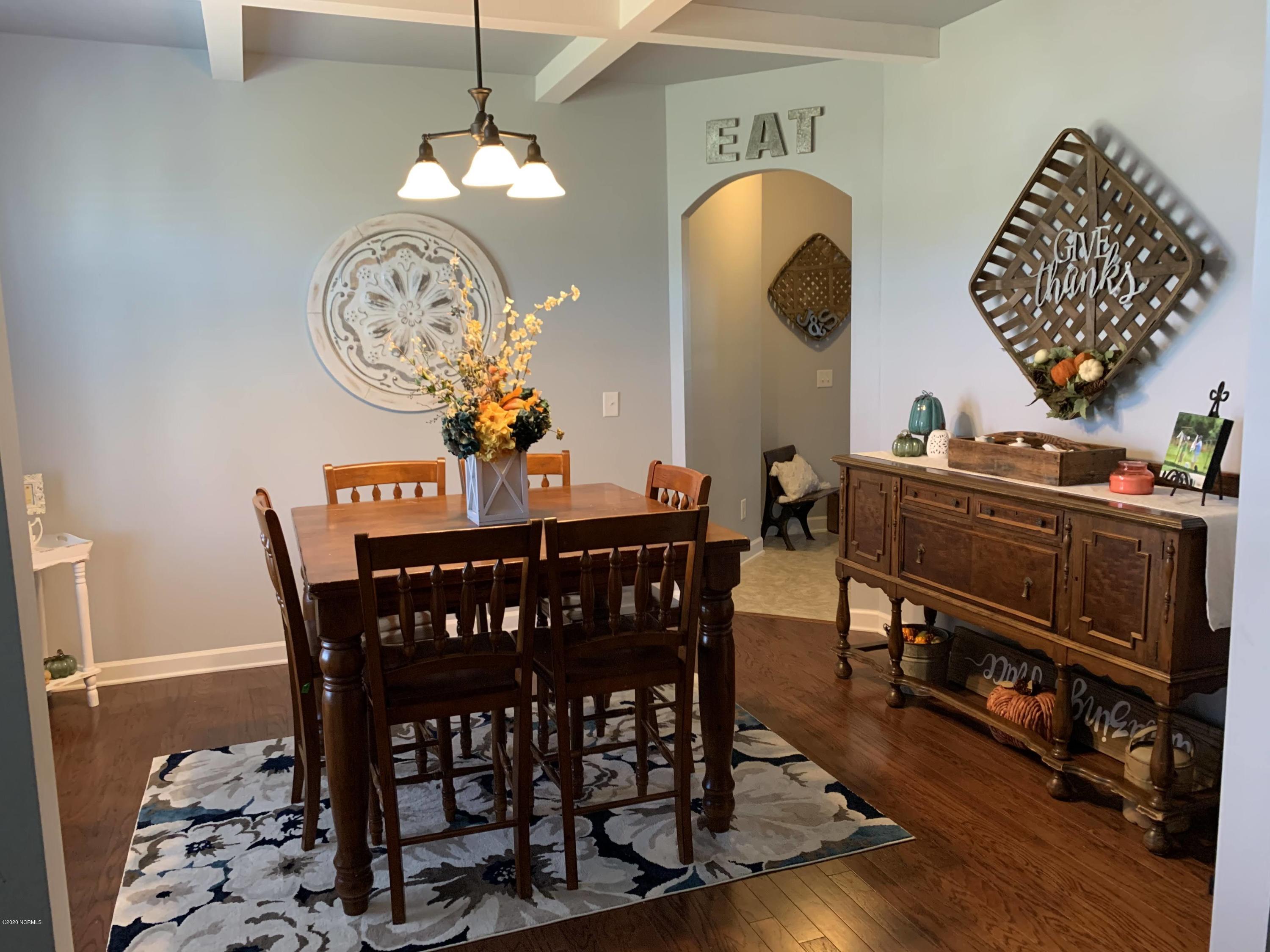 221 Echo Ridge Road Swansboro, NC 28584 - Photo 17 of 68 image_50590209 (1)