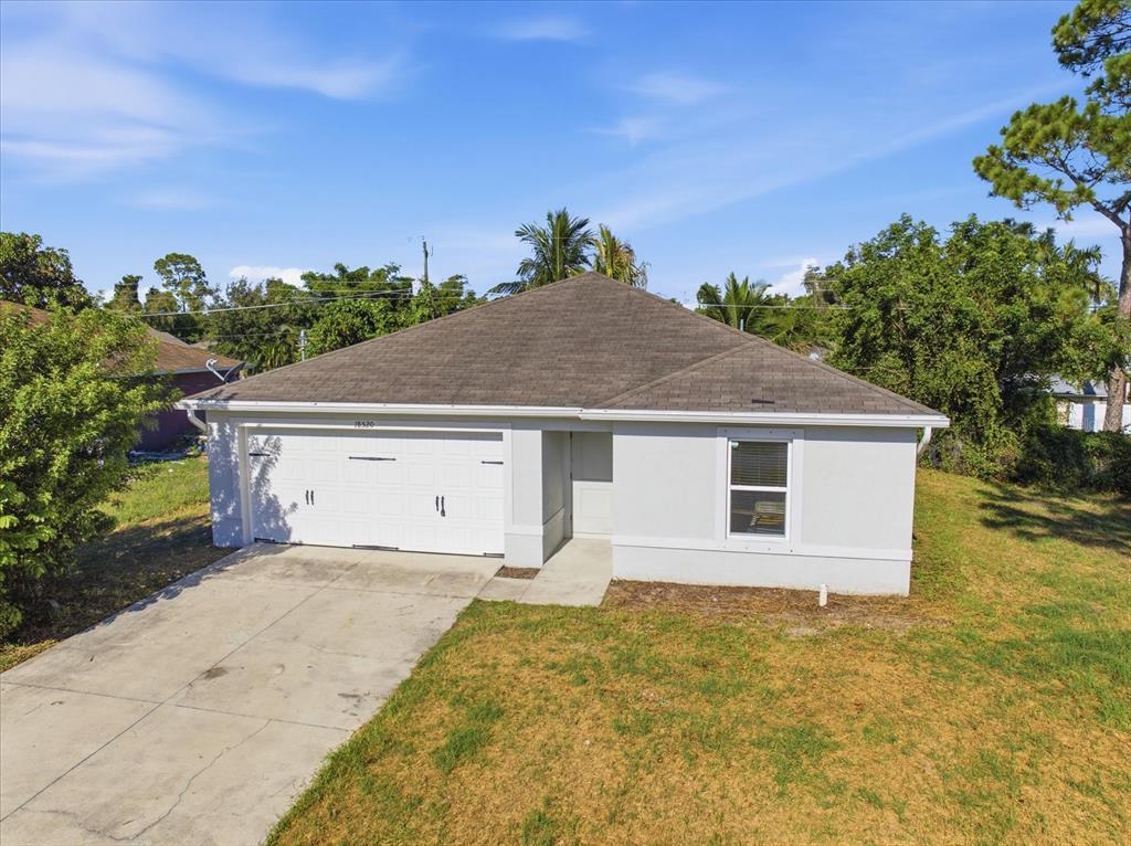 18520 Sebring Road Fort Myers, FL 33967 - Photo 3 of 25 Gallery Image 3
