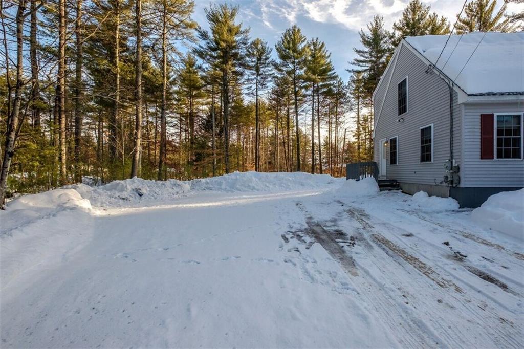 218 Old Portland Road Waterboro, ME 04061 - Photo 5 of 24 Photo