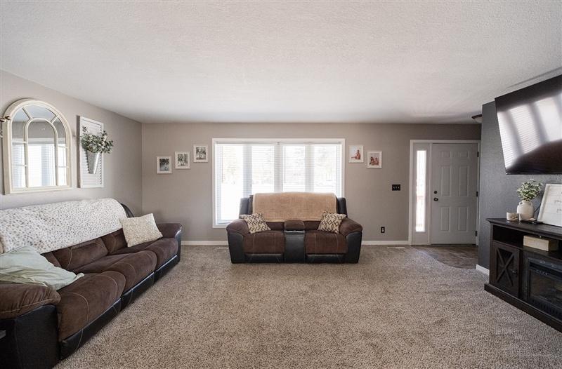 27271 93rd Street Pierz, MN 56364 - Photo 10 of 32