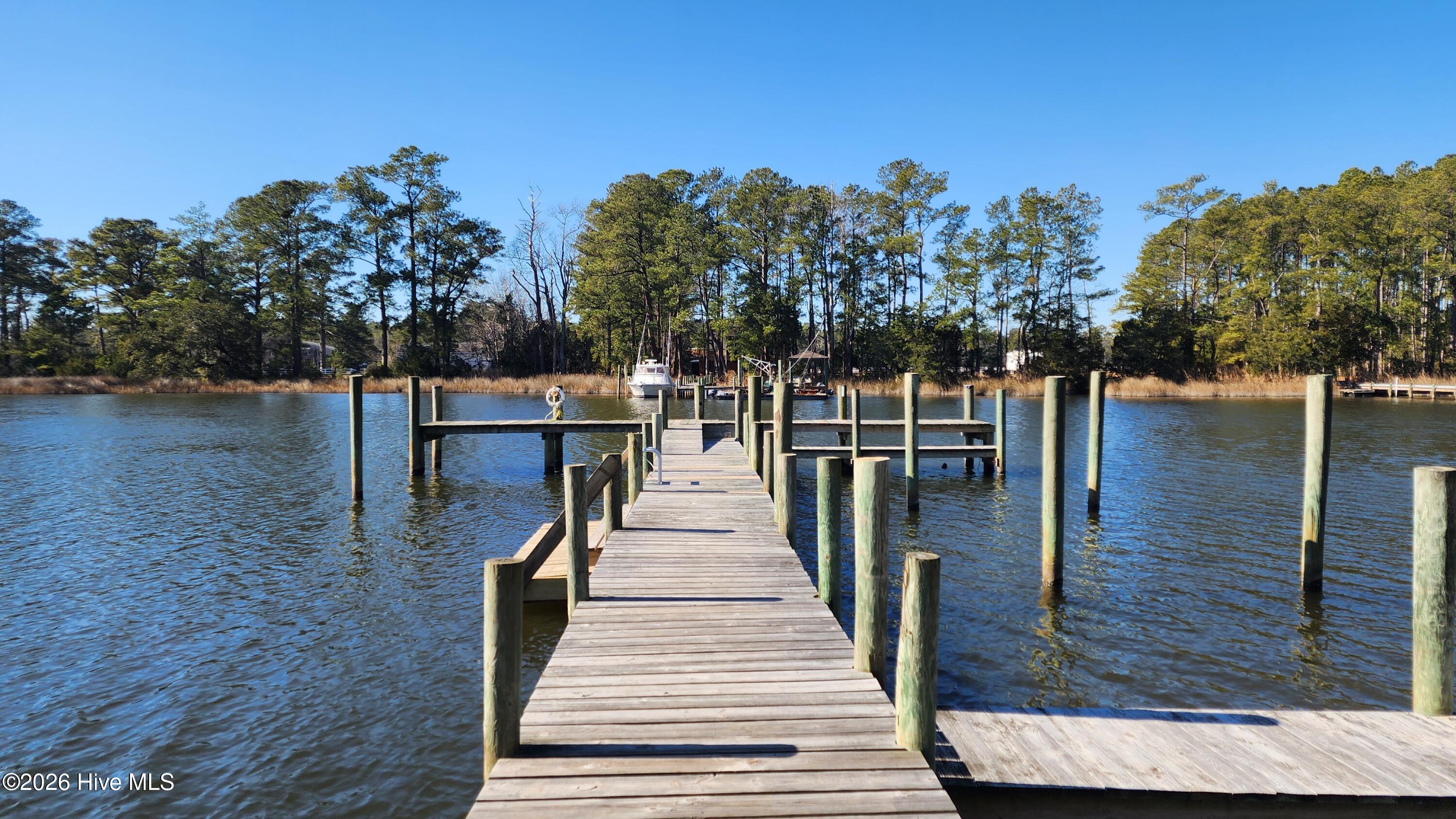 129 Cummins Creek Road Beaufort, NC 28516 - Photo 17 of 22 20250120_130223