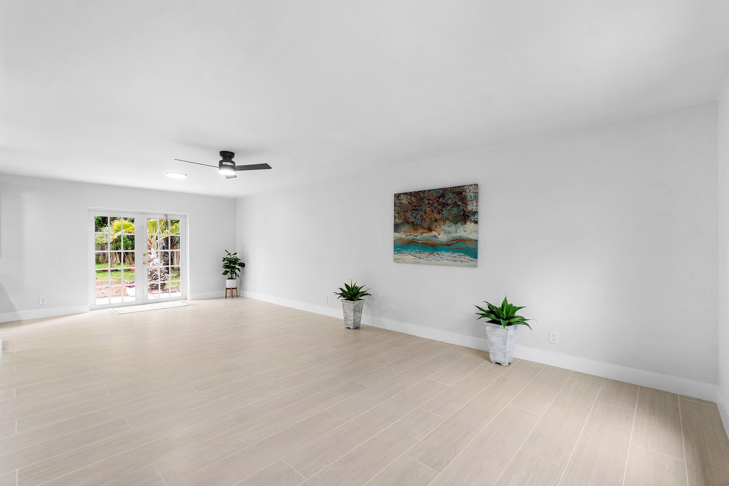 5119 Oak Hill Road Delray Beach, FL 33484 - Photo 4 of 44 006-5119OakHillRoad-DelrayBeach-FL-33484