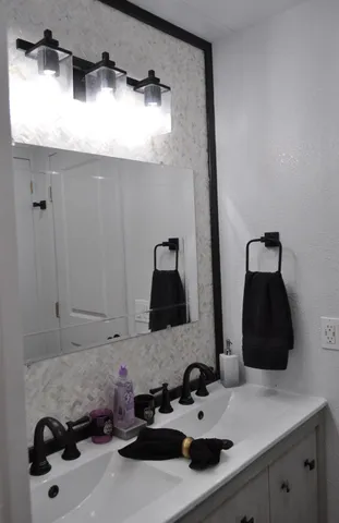 $119,500 | 5040 Jackson Street, Unit 18, North Highlands, CA 95660