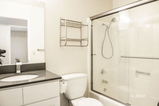 1204 Porter Street Ridgecrest, CA 93555 - Photo 13 of 28