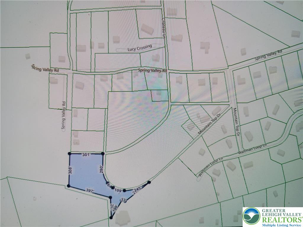 South Spring Valley Road Easton, PA 18042 - Photo 9 of 16 a room with white walls and entryway