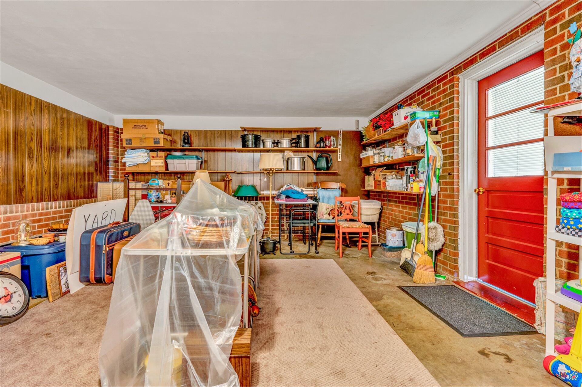 3203 Longhorn Road Roanoke, VA 24018 - Photo 24 of 27 18-DSC1792