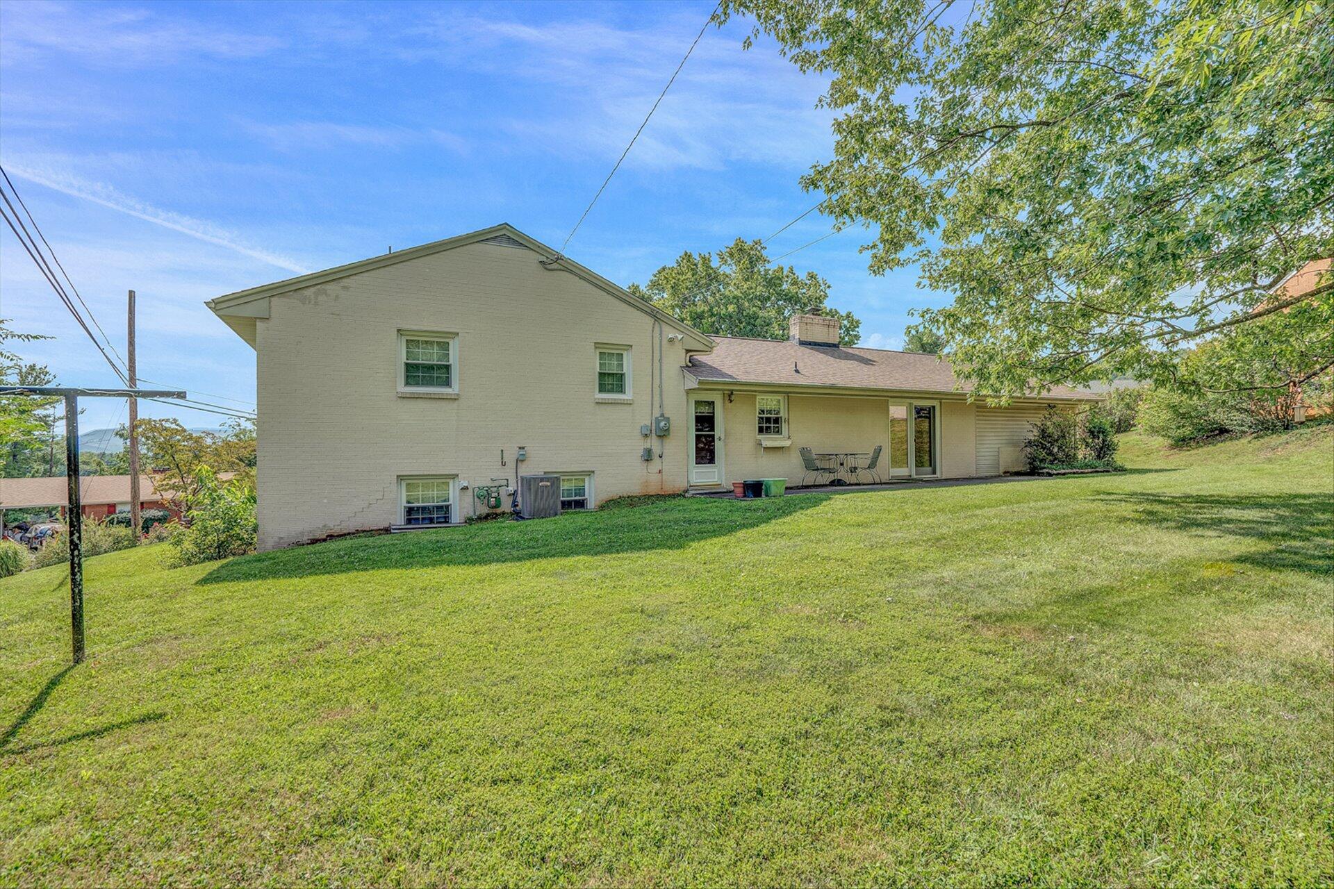 3203 Longhorn Road Roanoke, VA 24018 - Photo 27 of 27 27-DSC1831