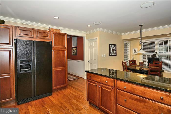 803 Silver Spring Avenue Silver Spring, MD 20910 - Photo 13 of 29 Kitchen