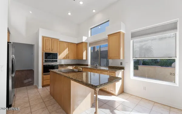 $3,700 | 1617 East Tierra Buena Lane, Phoenix, AZ 85022