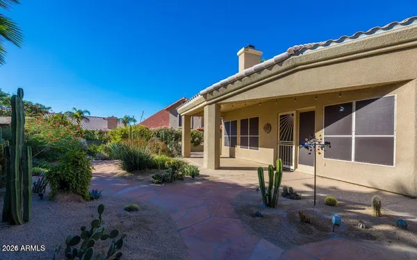 $3,700 | 1617 East Tierra Buena Lane, Phoenix, AZ 85022