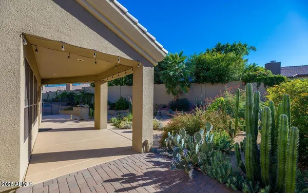 $3,700 | 1617 East Tierra Buena Lane, Phoenix, AZ 85022