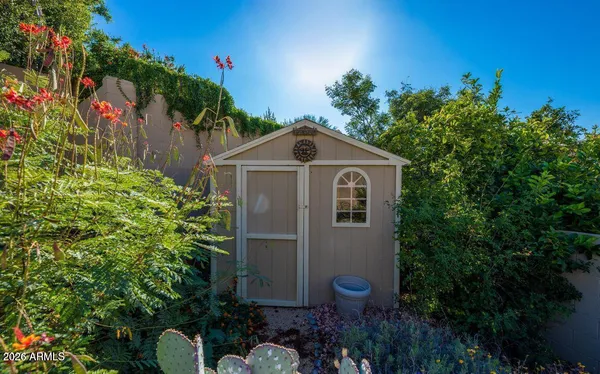 $3,700 | 1617 East Tierra Buena Lane, Phoenix, AZ 85022