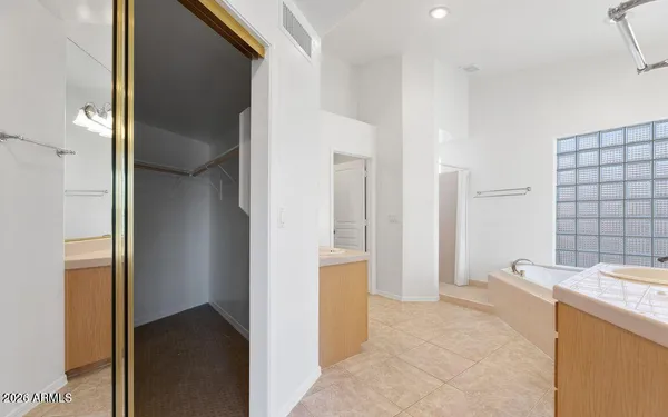 $3,700 | 1617 East Tierra Buena Lane, Phoenix, AZ 85022