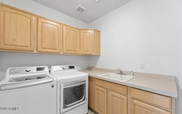 $3,700 | 1617 East Tierra Buena Lane, Phoenix, AZ 85022