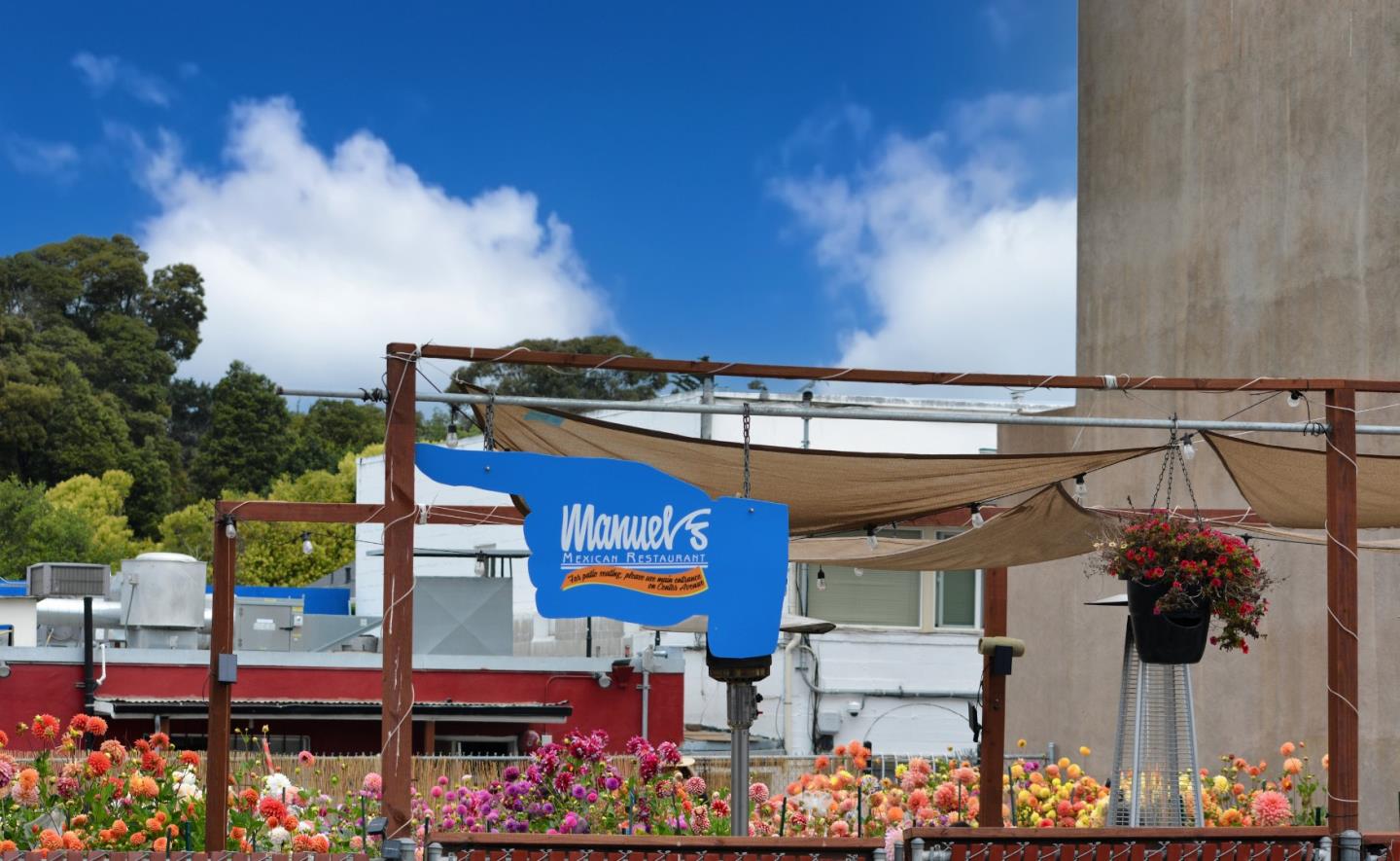 202 Seacliff Drive Aptos, CA 95003 - Photo 32 of 36 front view of a building with street