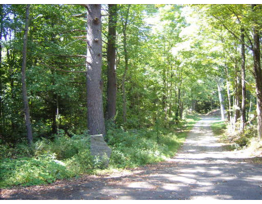 2 R Berry Corner Road Charlton, MA 01507 - Photo 1 of 1