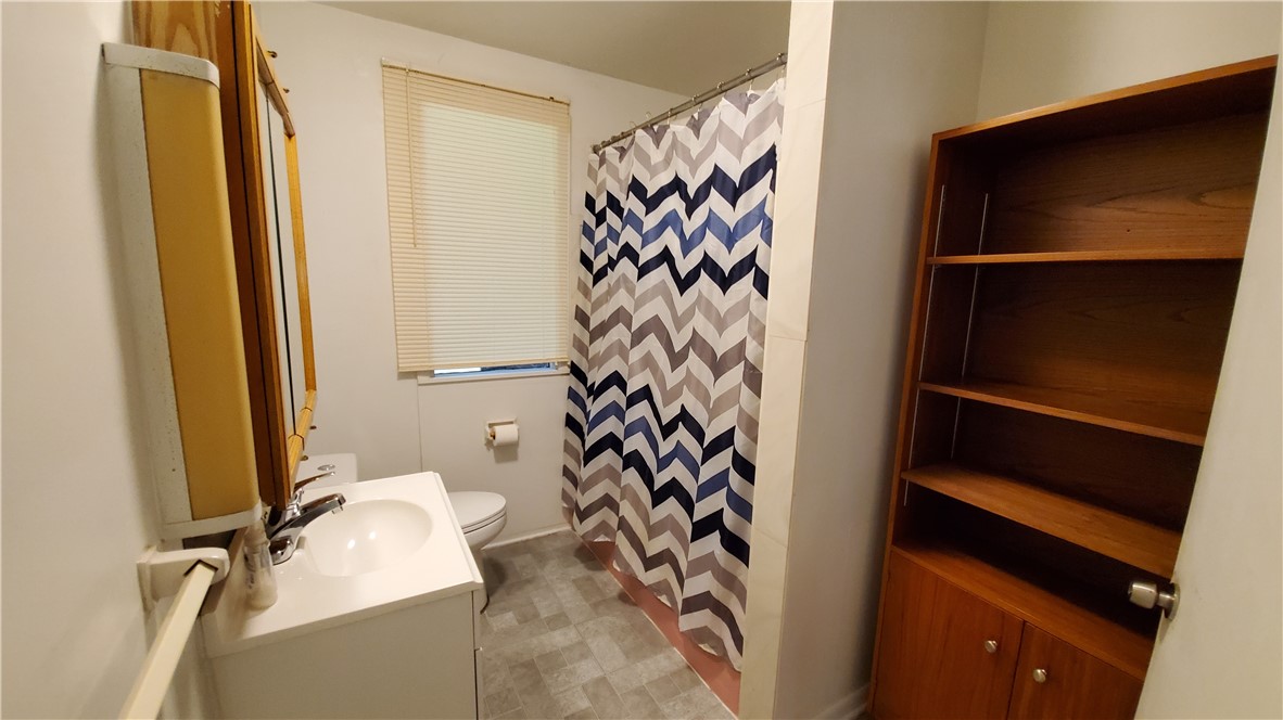 446 Norran Drive Irondequoit, NY 14609 - Photo 14 of 30