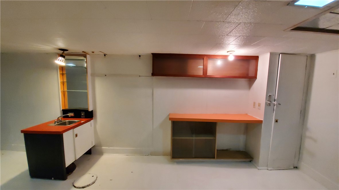 446 Norran Drive Irondequoit, NY 14609 - Photo 17 of 30