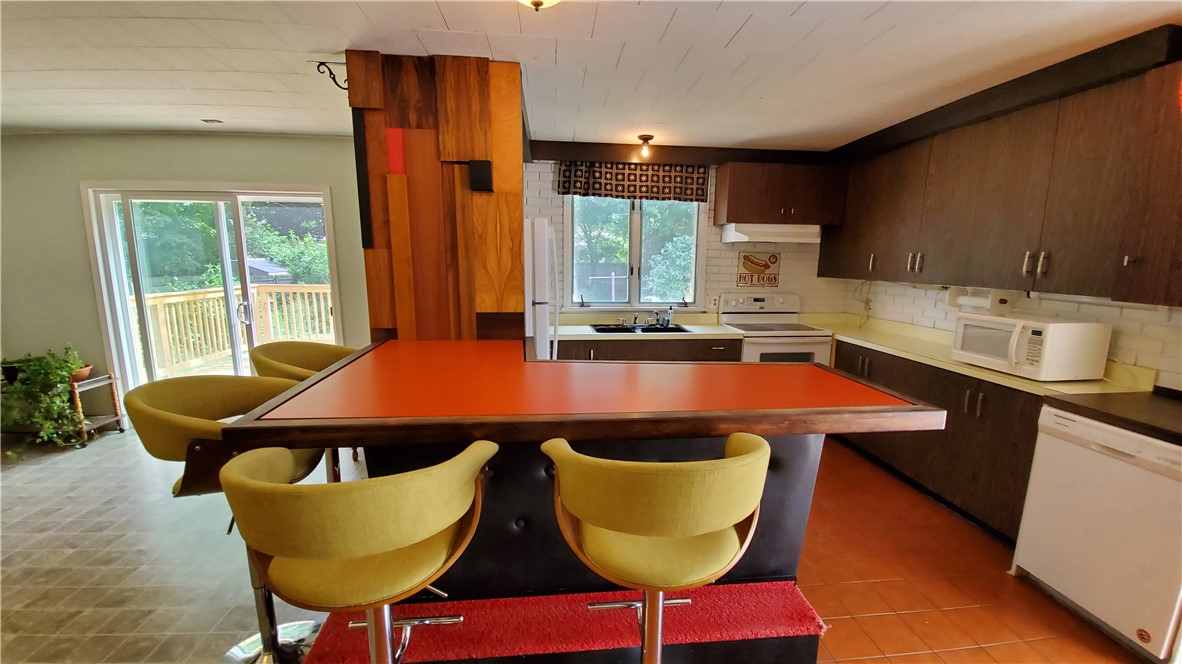 446 Norran Drive Irondequoit, NY 14609 - Photo 5 of 30