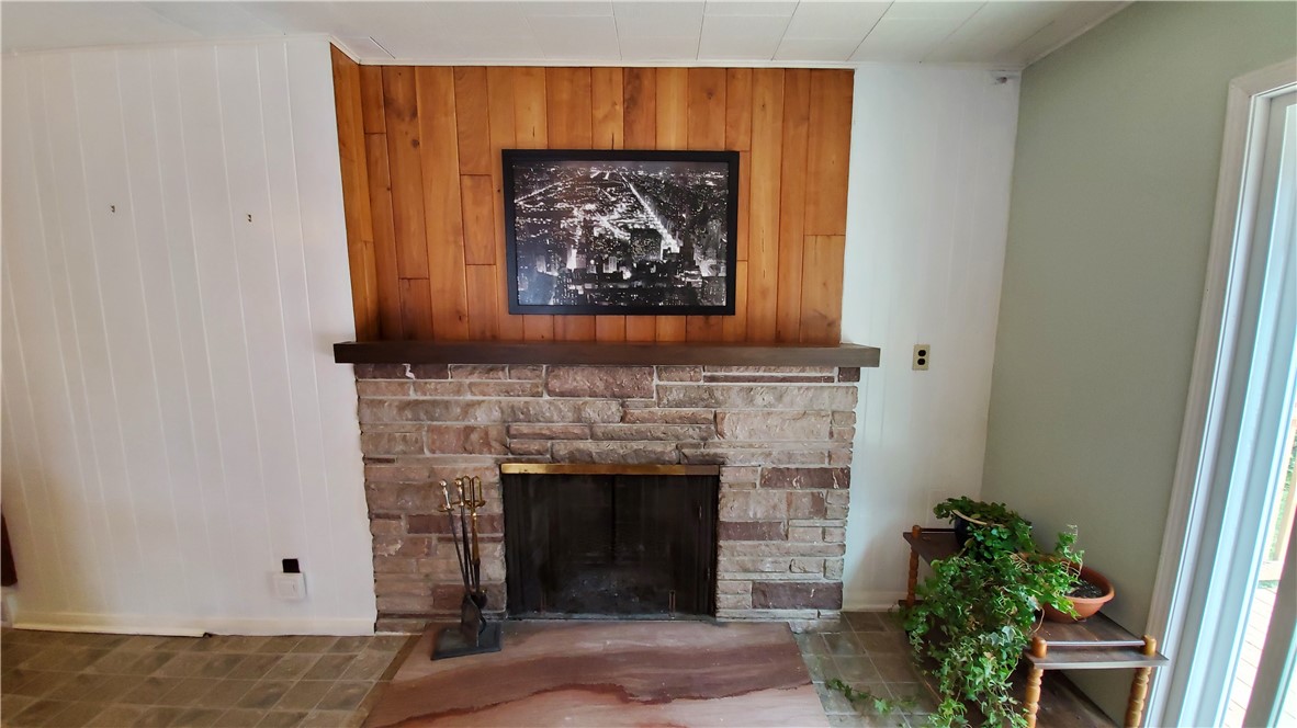 446 Norran Drive Irondequoit, NY 14609 - Photo 7 of 30