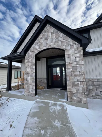 $795,000 | 17662 Pavia Pass, Huntertown, IN 46748