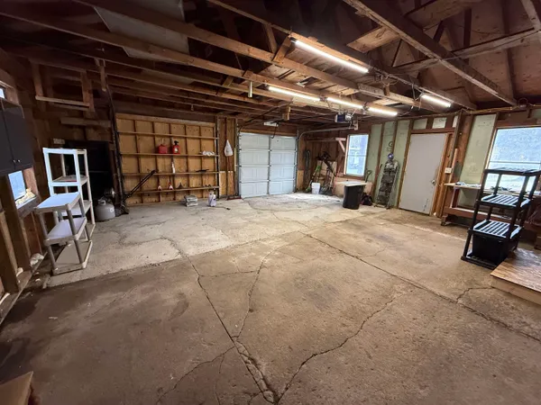 $99,900 | 6125 North 1065 West, Orland, IN 46776