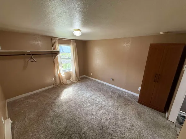 $99,900 | 6125 North 1065 West, Orland, IN 46776