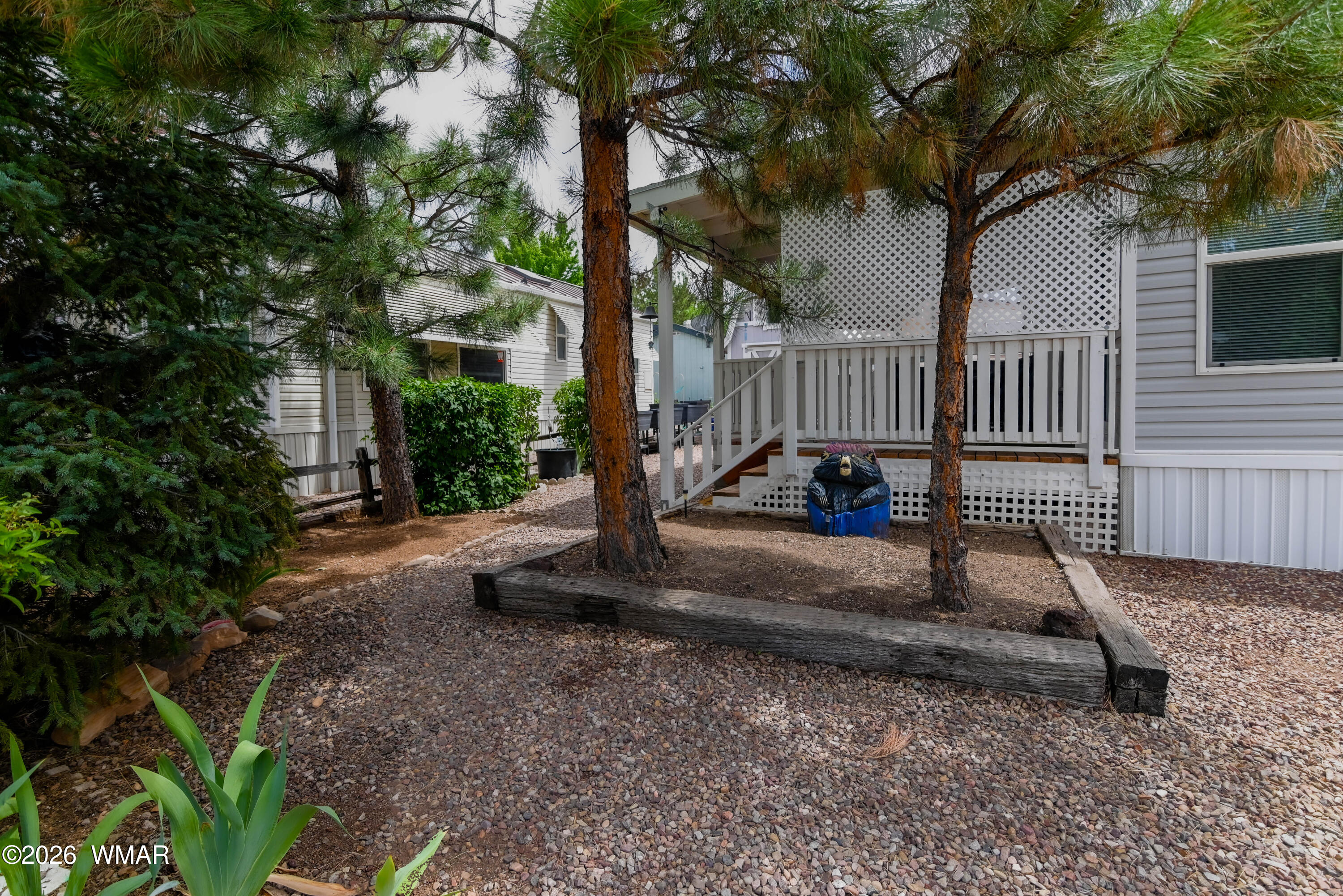 2263 Hanging Tree Lane Overgaard, AZ 85933 - Photo 2 of 15