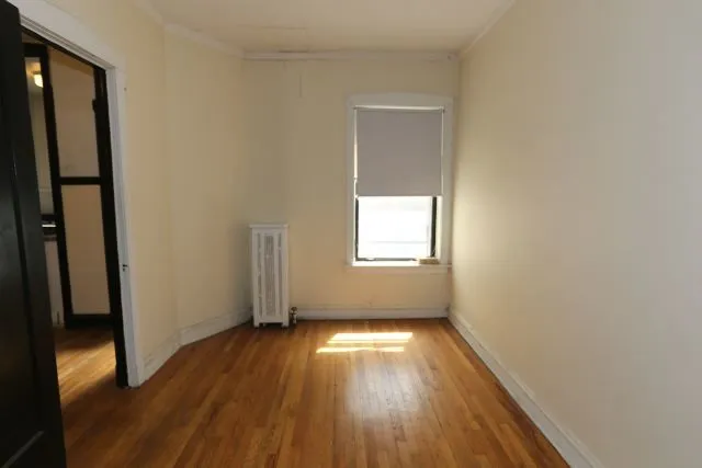 $1,750 | 1923 West Winnemac Avenue, Unit 1, Chicago, IL 60640