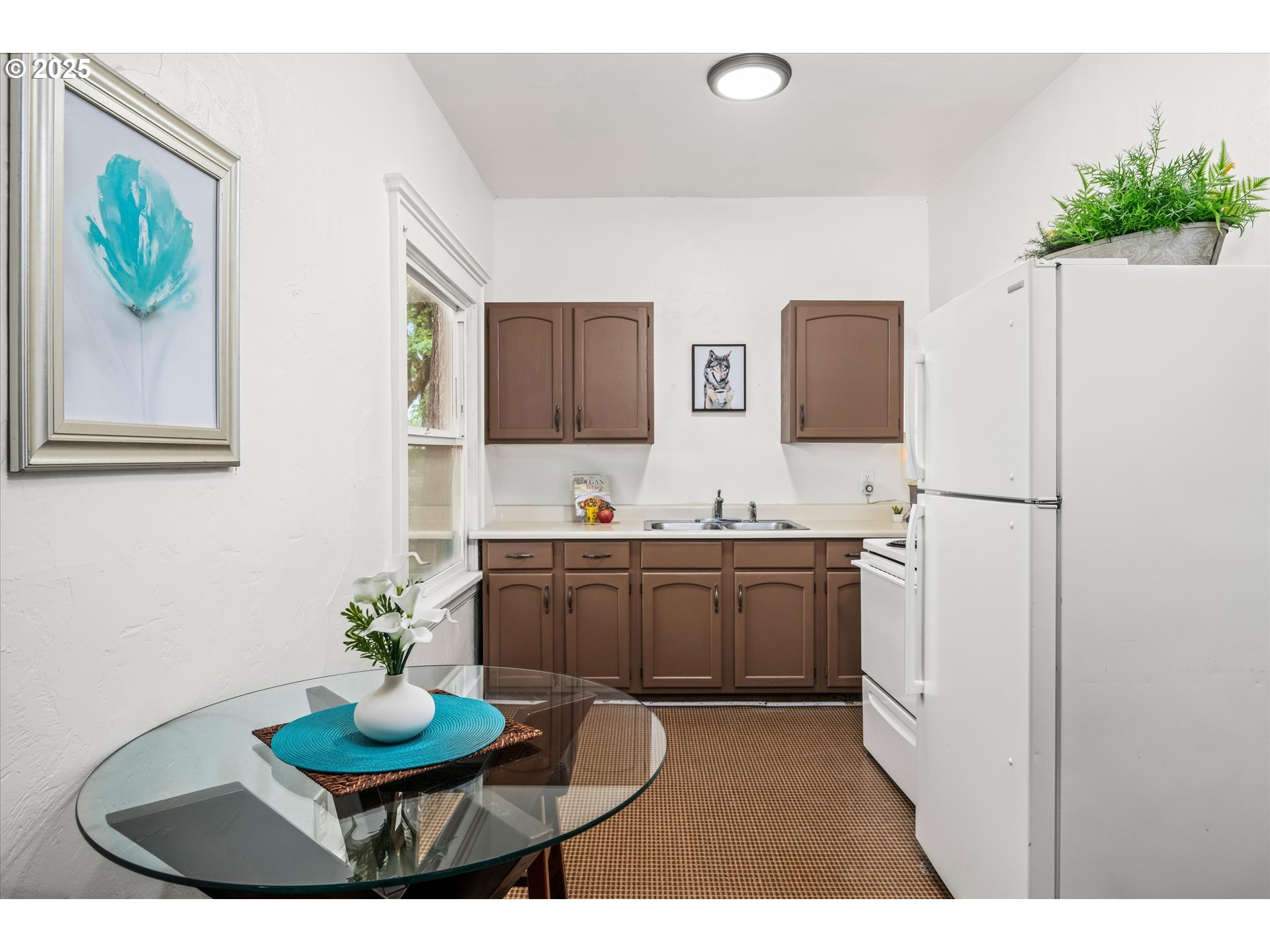 561 Madison Street Eugene, OR 97402 - Photo 11 of 31 Unit #1