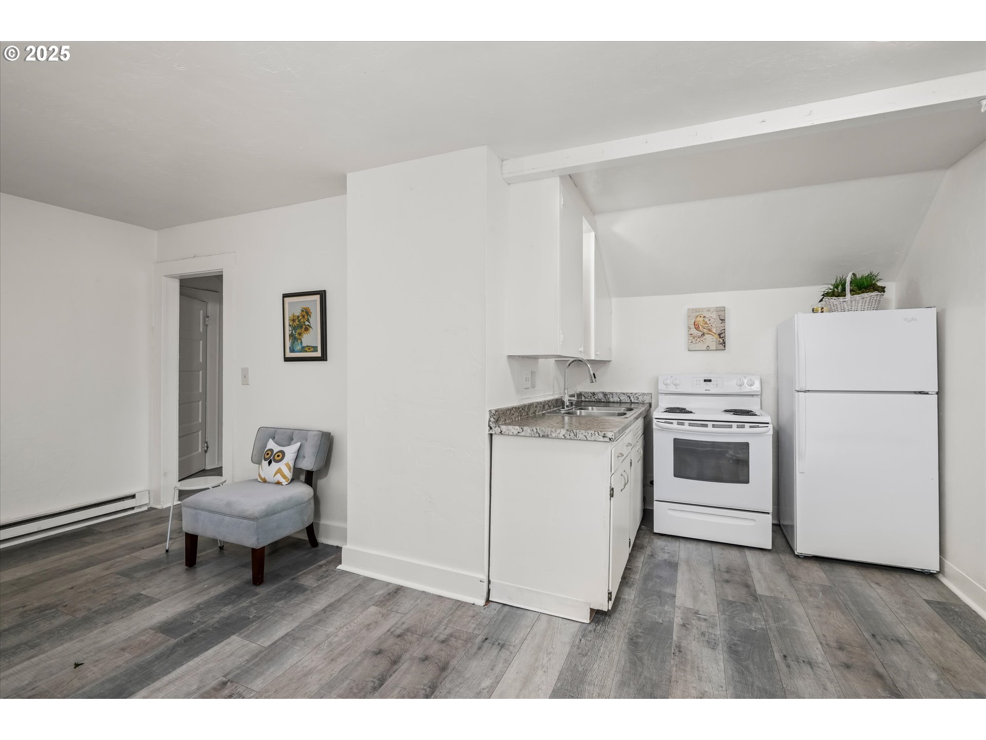 561 Madison Street Eugene, OR 97402 - Photo 21 of 31 Unit #2