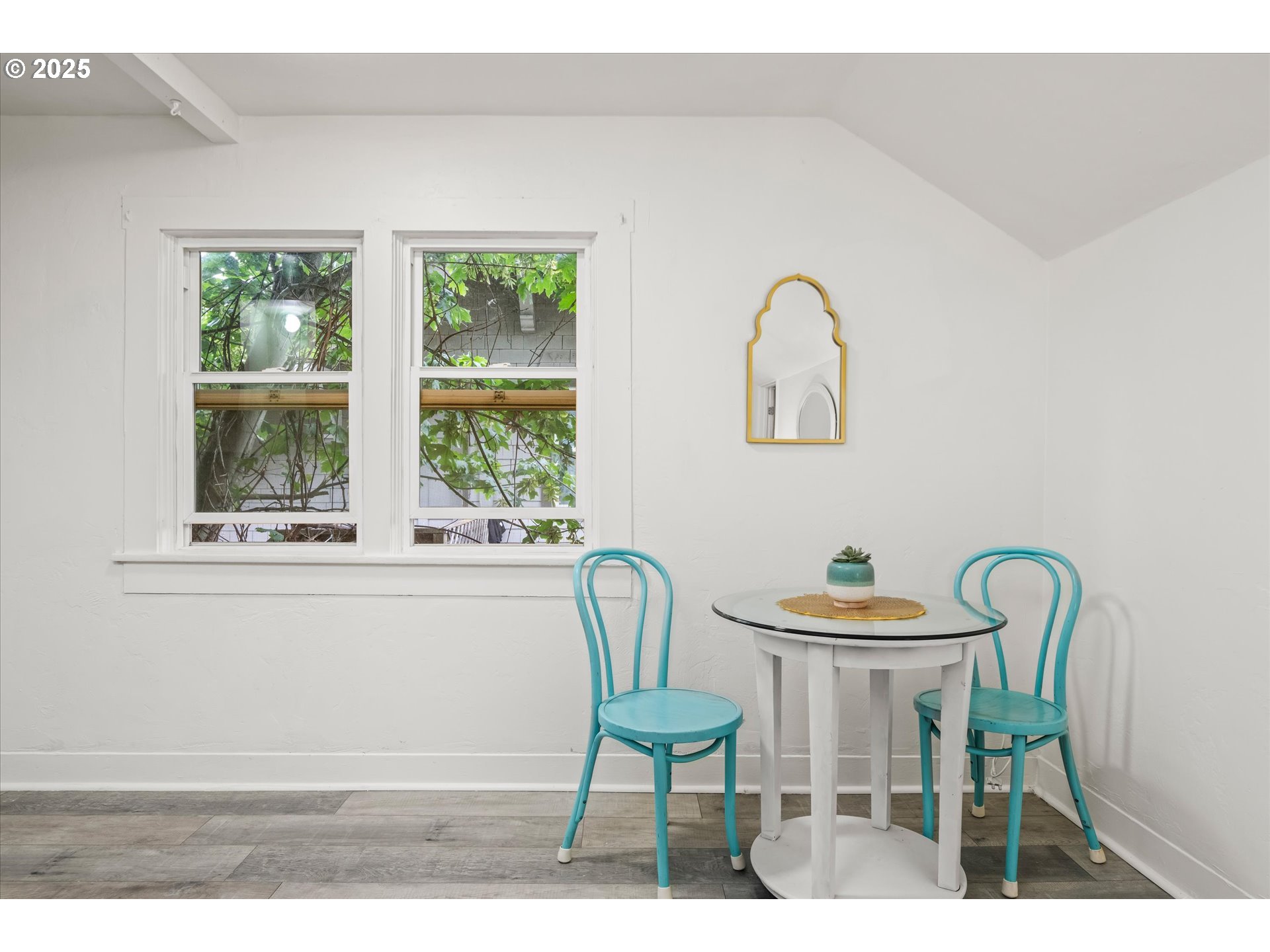 561 Madison Street Eugene, OR 97402 - Photo 23 of 31 Unit #2