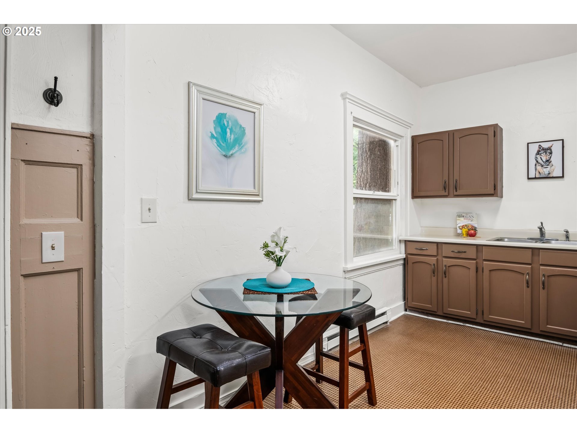 561 Madison Street Eugene, OR 97402 - Photo 10 of 31 Unit #1