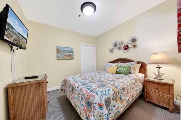 $620,000 | 1217 Graves Harbor Trail, Unit 122, Huddleston, VA 24104