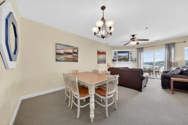 $620,000 | 1217 Graves Harbor Trail, Unit 122, Huddleston, VA 24104