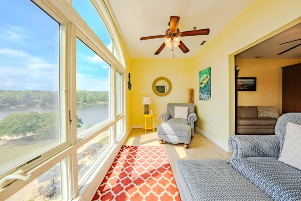 $645,000 | 1217 Graves Harbor Trail, Unit 122, Huddleston, VA 24104