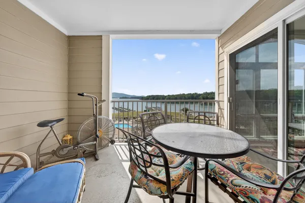 $620,000 | 1217 Graves Harbor Trail, Unit 122, Huddleston, VA 24104