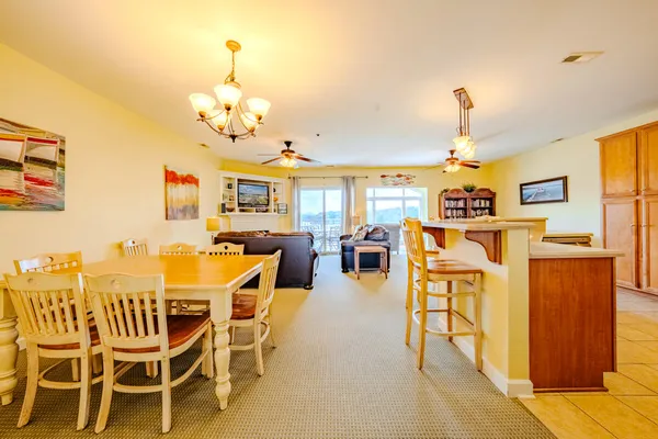 $645,000 | 1217 Graves Harbor Trail, Unit 122, Huddleston, VA 24104