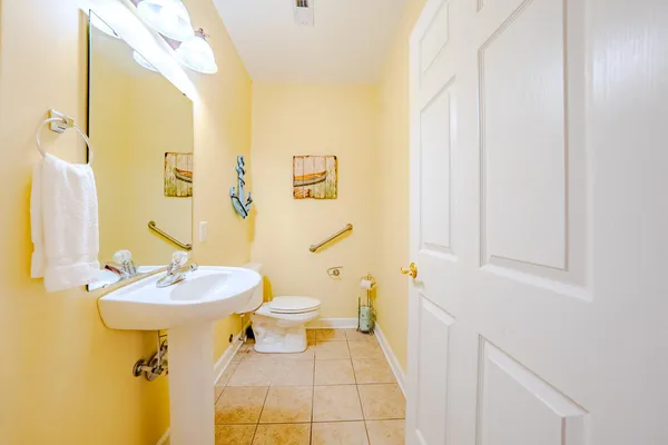 $645,000 | 1217 Graves Harbor Trail, Unit 122, Huddleston, VA 24104